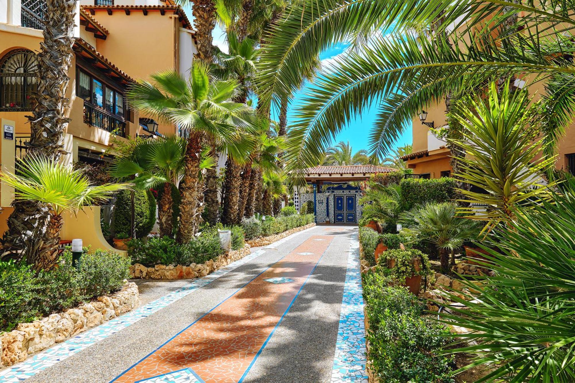 Apartamento Aldea Del Mar 또레비에하 외부 사진